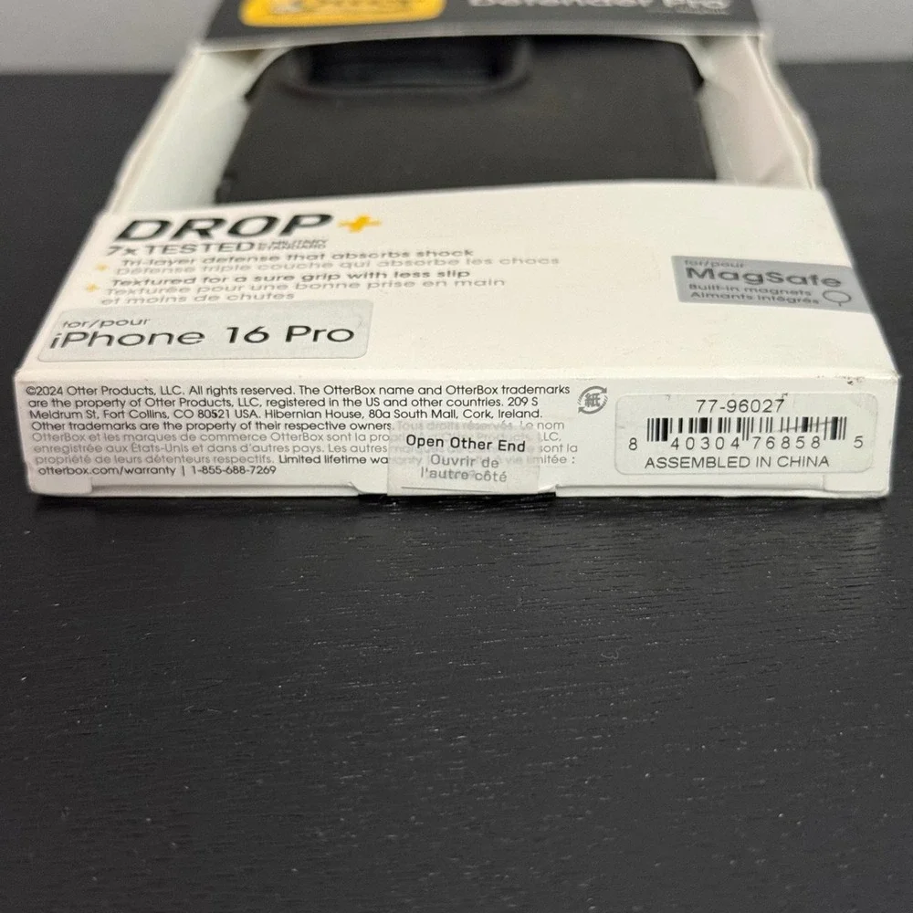 OtterBox Defender Pro iPhone 16 Pro Black New MagSafe Rugged Case 77-96027